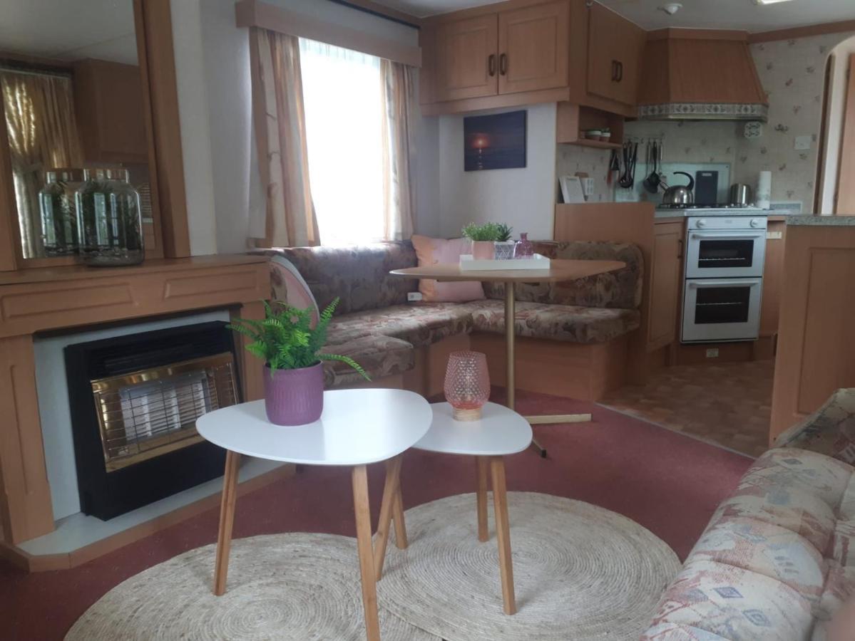 Caravan In Bosrijk Gebied Ξενοδοχείο Zuidlaren Εξωτερικό φωτογραφία